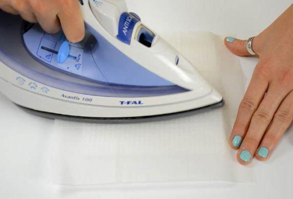 Repassage du papier froissé