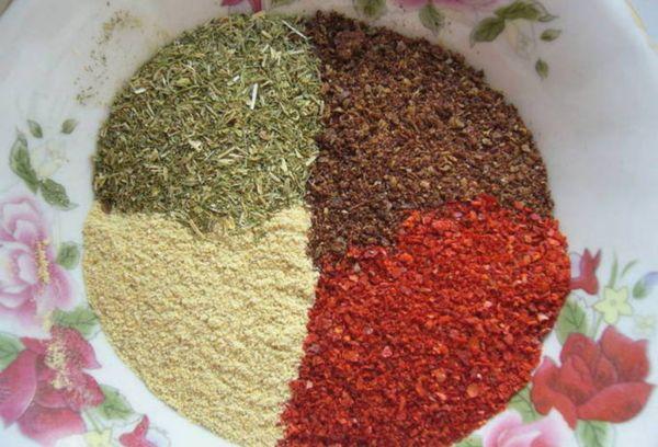 Assaisonnements populaires pour le basturma