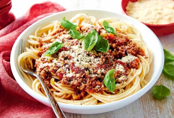 Pâtes italiennes à la bolognaise