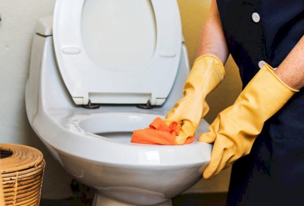 Nettoyage des toilettes