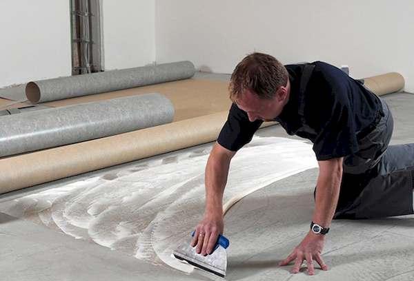 Pose de linoléum sur béton