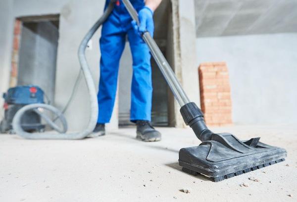 Services de nettoyage ou autonettoyage