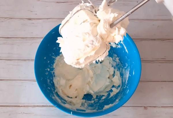 Fromage à la crème à base de fromage blanc crémeux