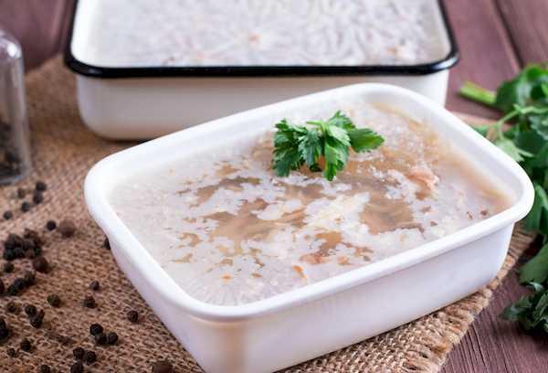 Viande en gelée surgelée