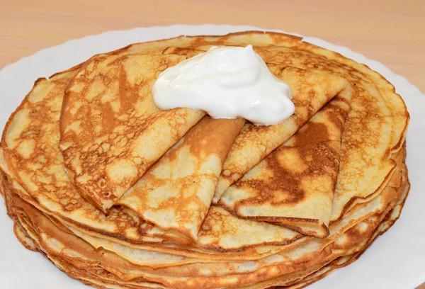 Crêpes à la crème sure