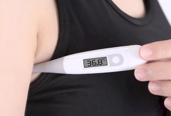 Thermomètre sous l'aisselle
