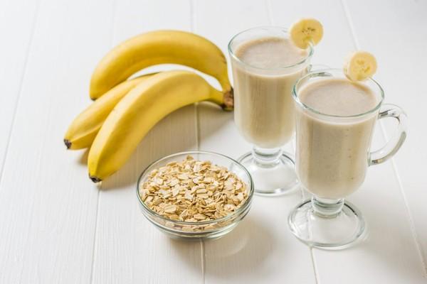 Smoothie banane aux flocons d'avoine