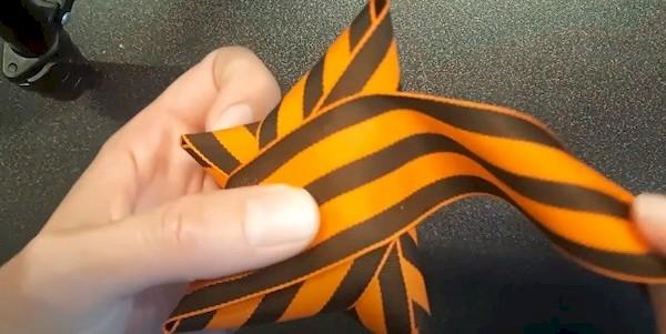 Méthode n°4 – broche en ruban de Saint-Georges 4