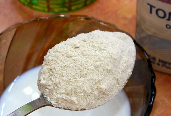 Gruau sur une cuillère