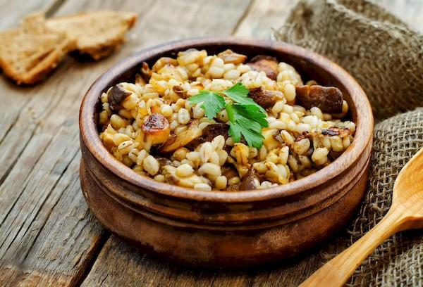 Plat à l'orge perlé