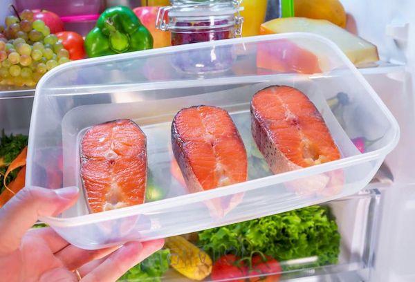 Conserver le poisson salé au réfrigérateur