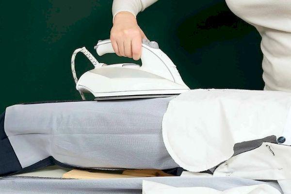 Pantalon à repasser