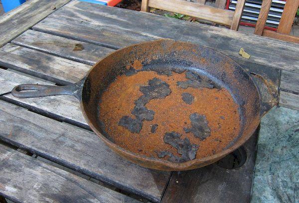 Batterie de cuisine en fonte