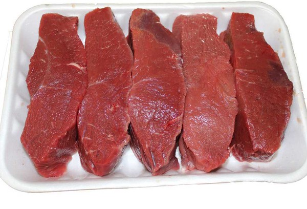 Produits carnés semi-finis, portionnés