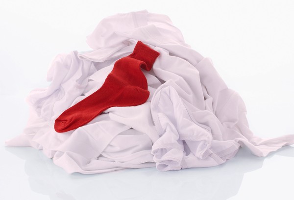 Laver les blancs avec les rouges