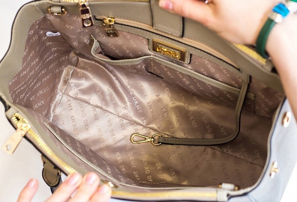 Préparation du sac pour le nettoyage