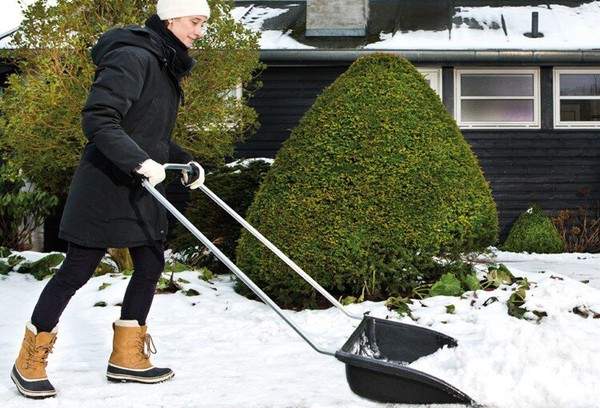 Grattoir à neige manuel 3